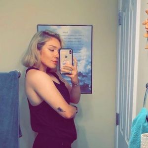 Meet your Posher, Natalie